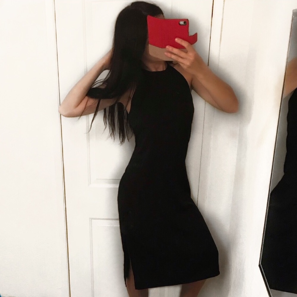 ✨Nigh neck shift Soprano dress • Black✨